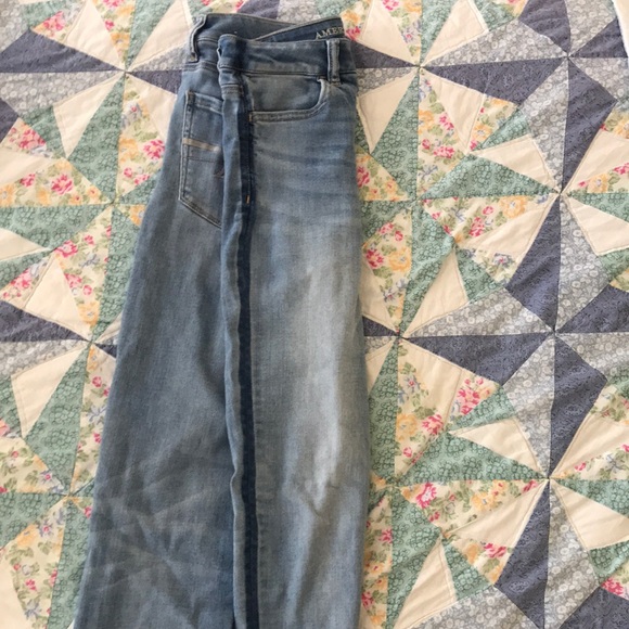 American Eagle stripe leg skinny jeans!! - Picture 3 of 4